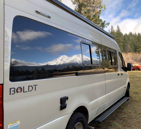 My Van Life Playing Pickleball In Mount Shasta, CA